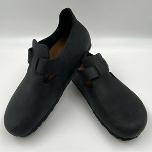 Birkenstock Black Unisex London Oiled Leather Clog Loafers. L9/M7.